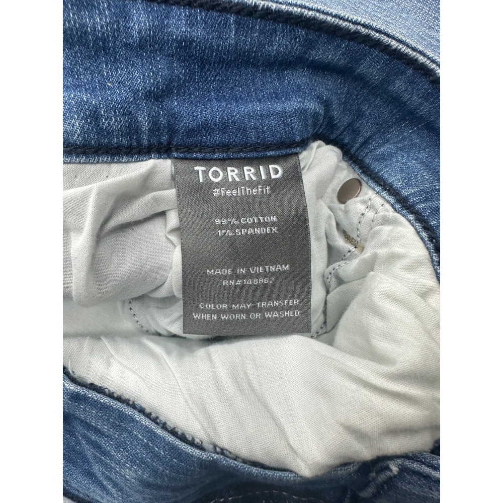 Torrid Women's Plus Size 22 Boyfriend Straight Distressed Denim Jeans - Picture 5 of 9